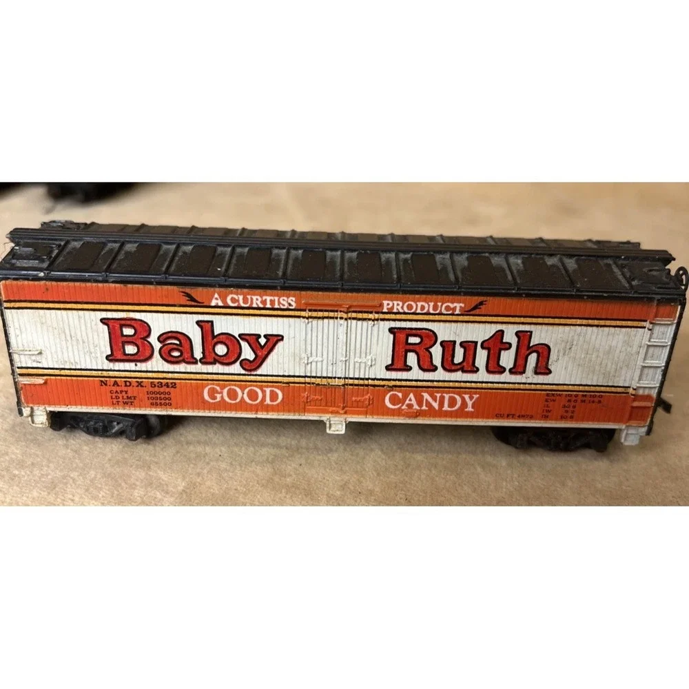 12 Train Cars HO Scale Reading, B&O W.P. Chessie or Flat Baby Ruth DuPont Etc